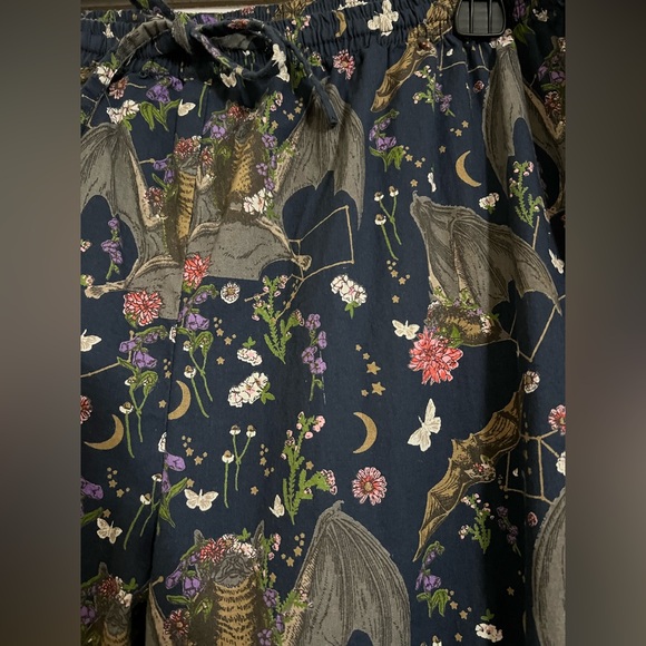 Unique pajama set - Picture 3 of 4